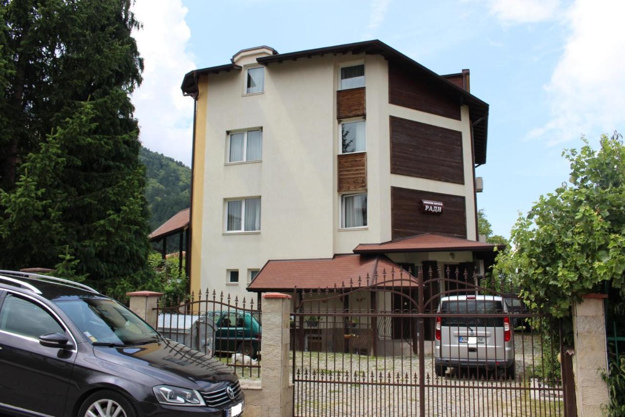 Hotel Radi Sapareva Banya Bagian luar foto